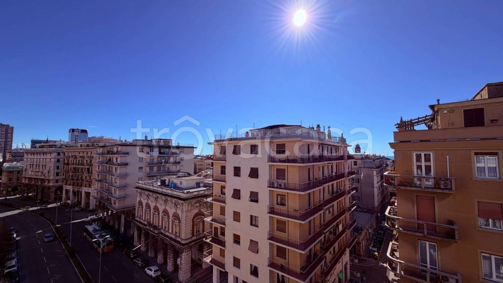 appartamento in vendita a Genova in zona Sampierdarena