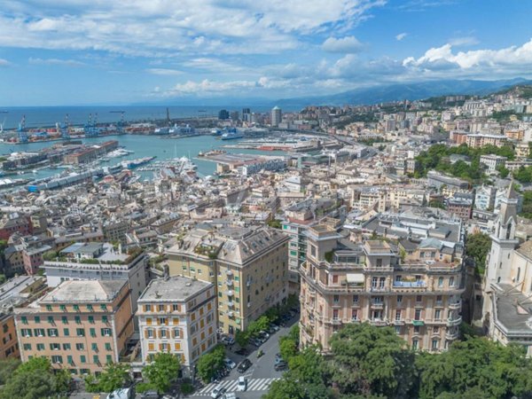 appartamento in vendita a Genova in zona Castelletto