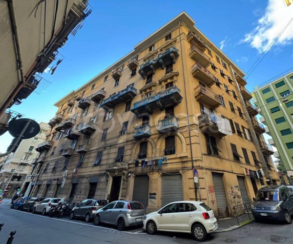 appartamento in vendita a Genova in zona Sampierdarena