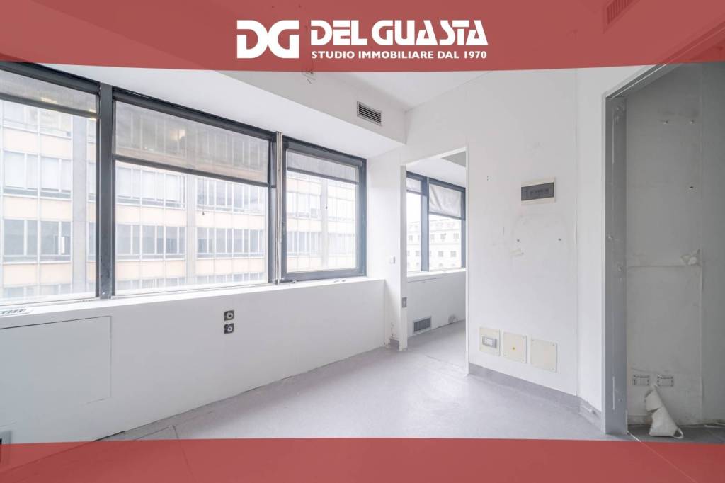 appartamento in vendita a Genova in zona Foce