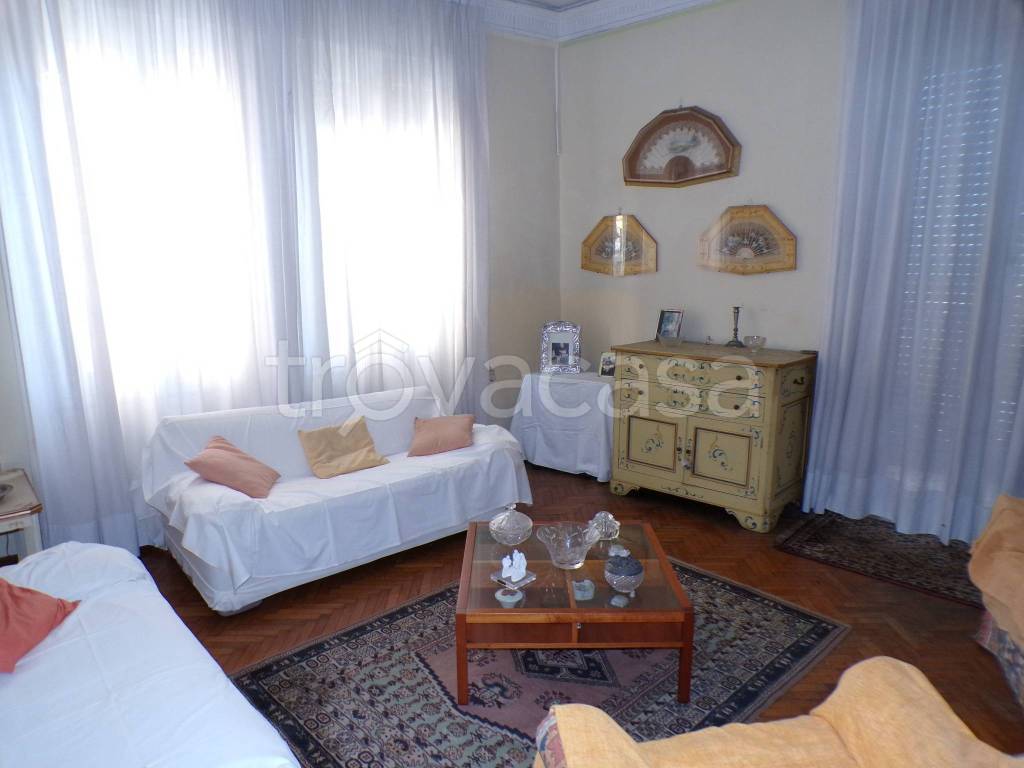 appartamento in vendita a Genova in zona Pegli