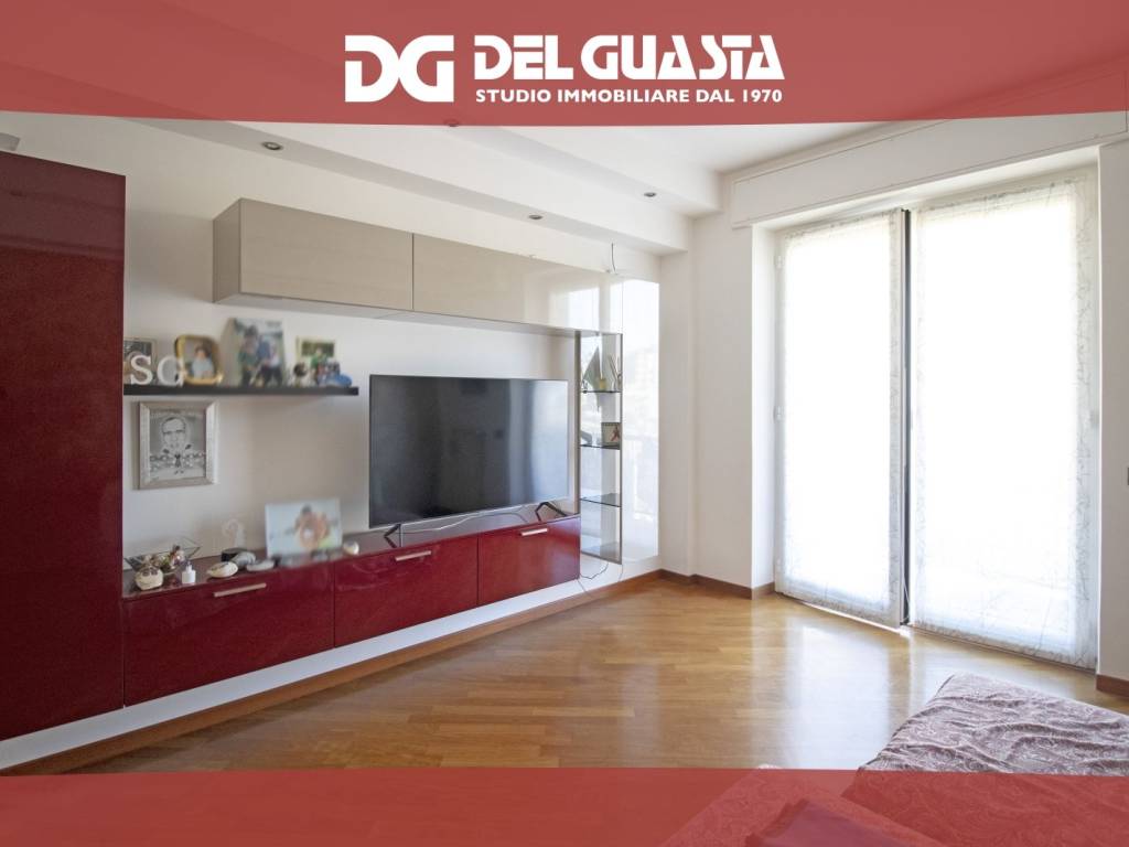 appartamento in vendita a Genova in zona Lagaccio / Granarolo