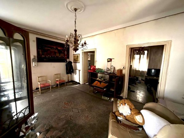 appartamento in vendita a Genova in zona Sestri Ponente