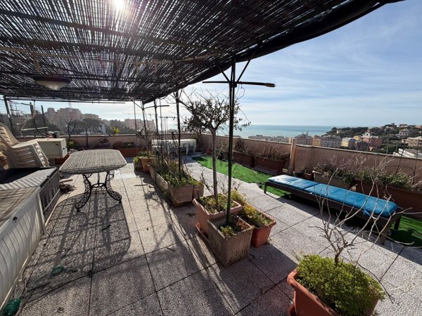 appartamento in vendita a Genova