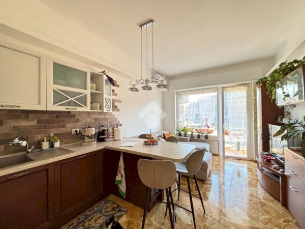 appartamento in vendita a Genova in zona Molassana