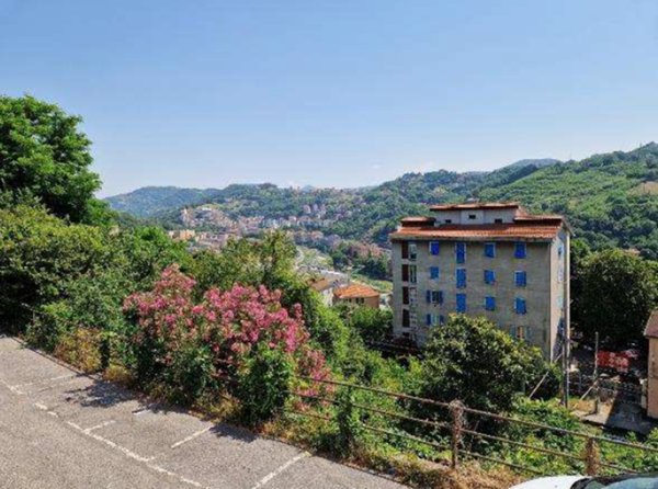 appartamento in vendita a Genova in zona San Quirico