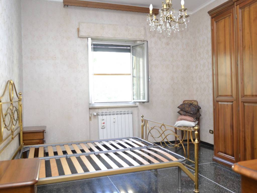 appartamento in vendita a Genova in zona Marassi