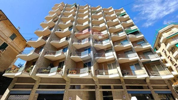 appartamento in vendita a Genova in zona Sestri Ponente