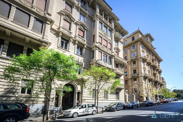 appartamento in vendita a Genova in zona Castelletto