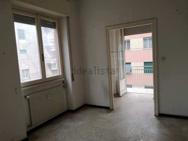 appartamento in vendita a Genova in zona Palmaro / Pra'