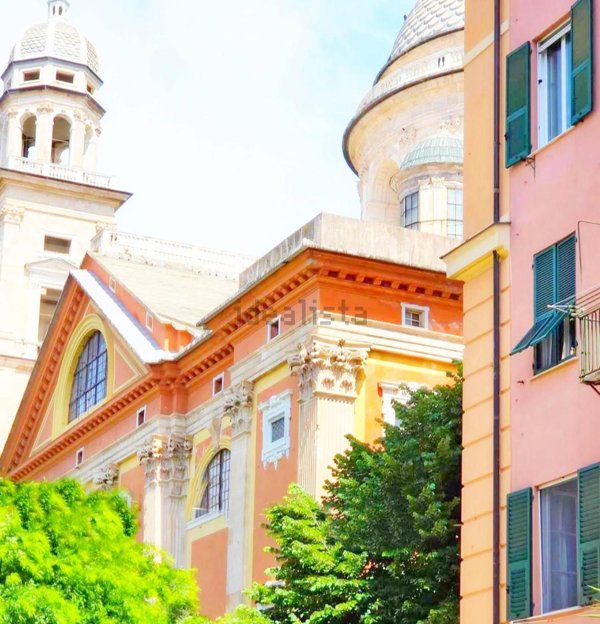appartamento in vendita a Genova in zona Carignano