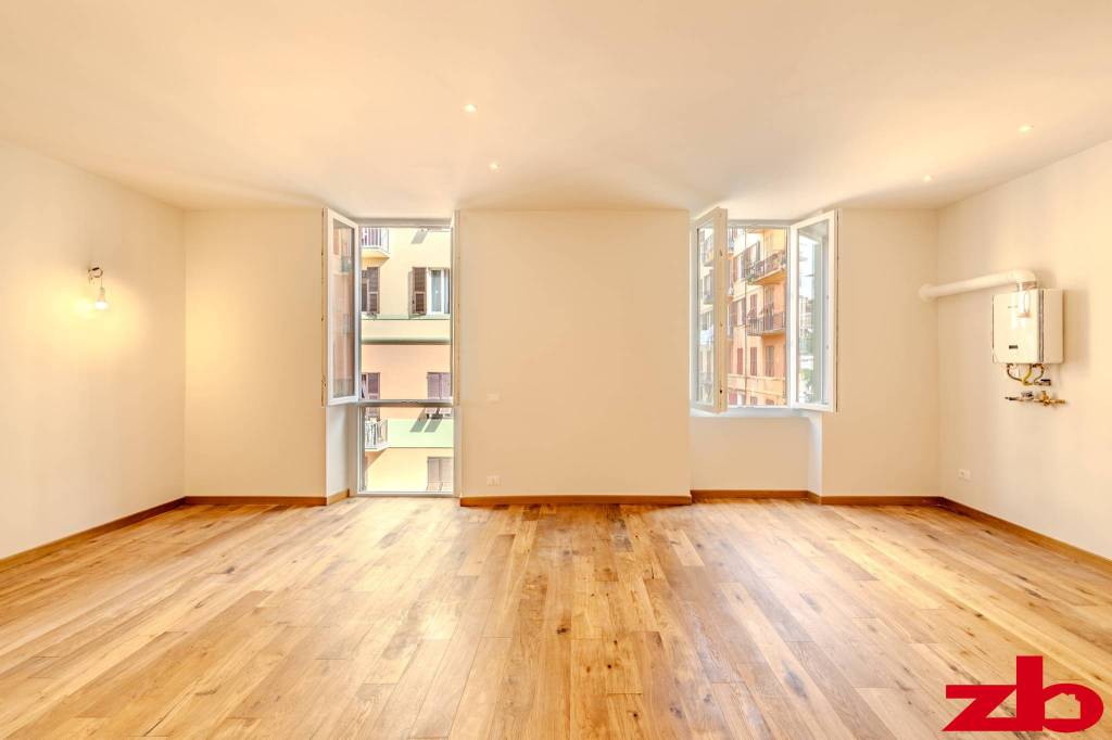 appartamento in vendita a Genova in zona Castelletto