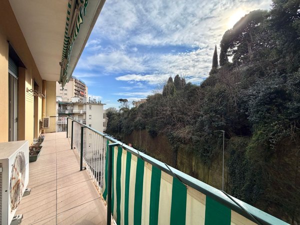 appartamento in vendita a Genova in zona Pegli