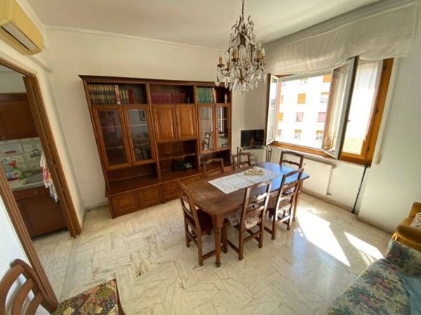 appartamento in vendita a Genova in zona Palmaro / Pra'