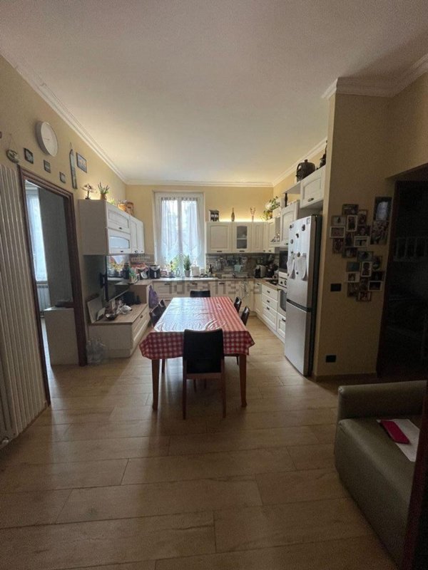 appartamento in vendita a Genova in zona Sestri Ponente