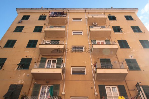 appartamento in vendita a Genova in zona San Gottardo/Sant'Eusebio