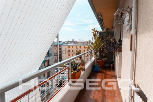 appartamento in vendita a Genova in zona Pegli