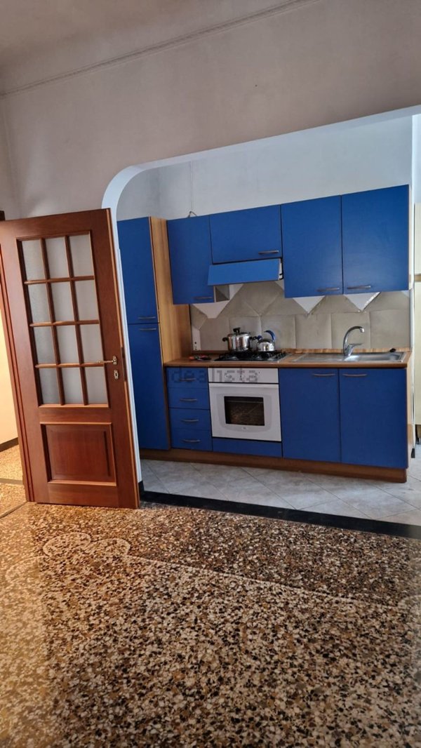 appartamento in vendita a Genova in zona Sampierdarena