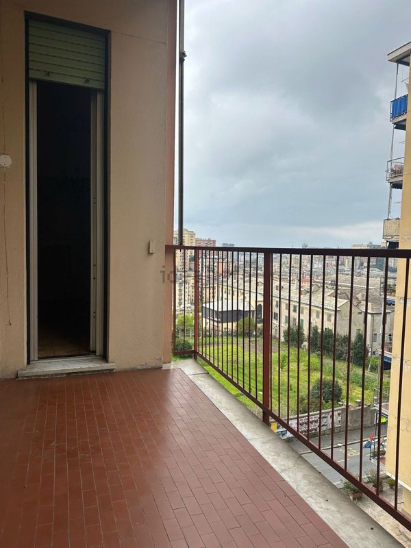 appartamento in vendita a Genova in zona Marassi