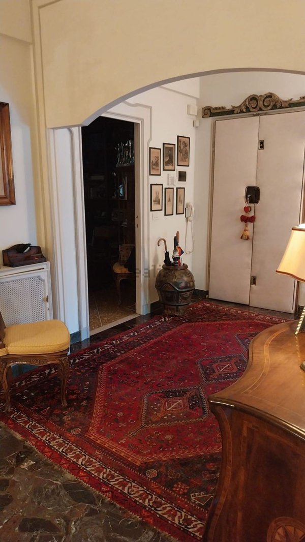 appartamento in vendita a Genova in zona Albaro