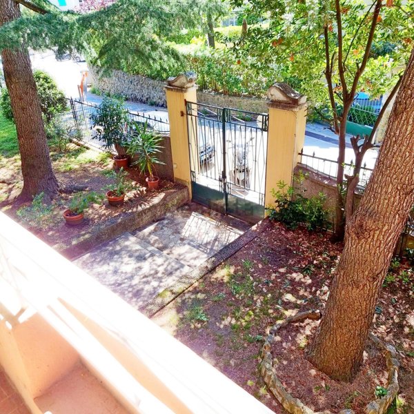appartamento in vendita a Genova in zona Albaro