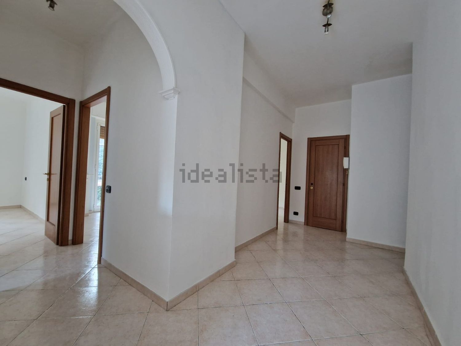 appartamento in vendita a Genova in zona Quezzi