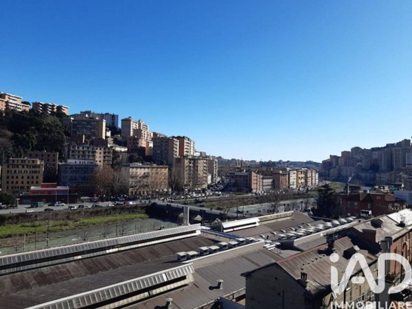 appartamento in vendita a Genova in zona Staglieno