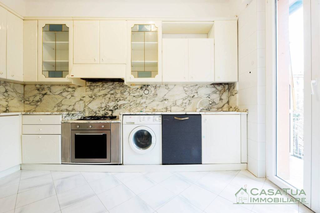 appartamento in vendita a Genova in zona Quezzi