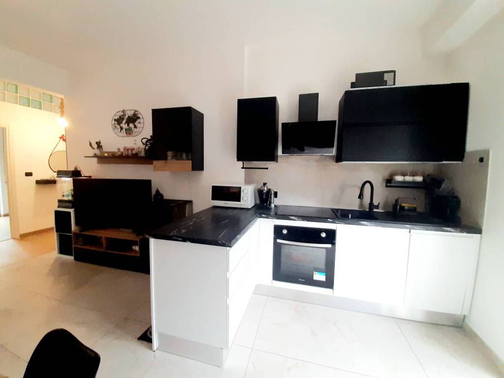 appartamento in vendita a Genova in zona Quezzi