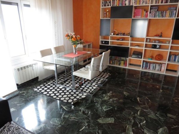 appartamento in vendita a Genova in zona Quezzi