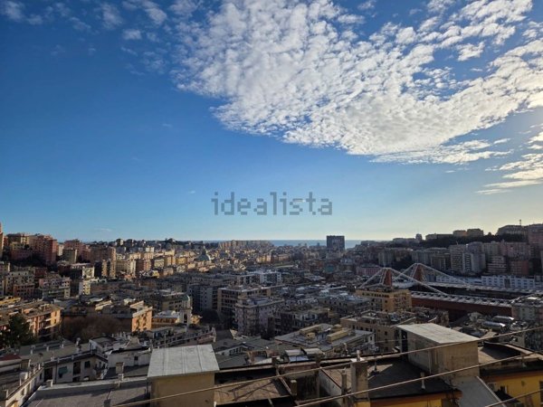 appartamento in vendita a Genova in zona Marassi