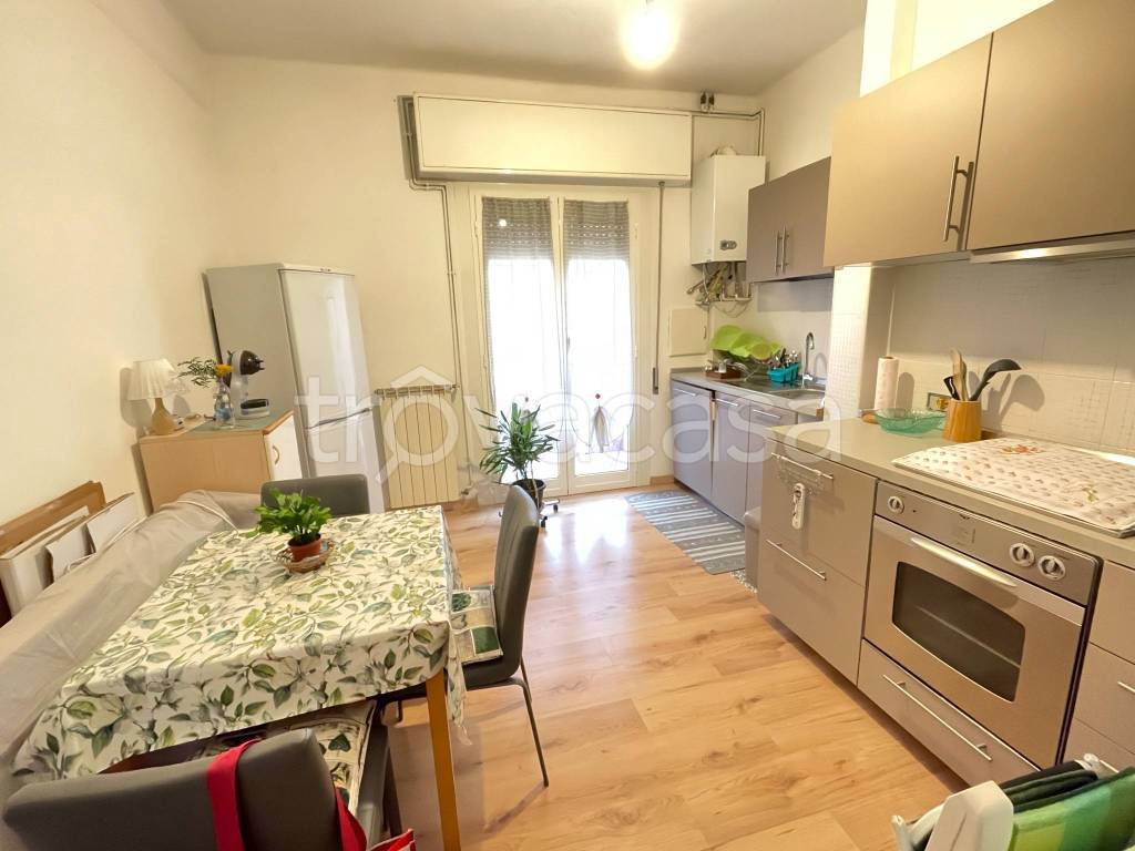 appartamento in vendita a Genova in zona Molassana