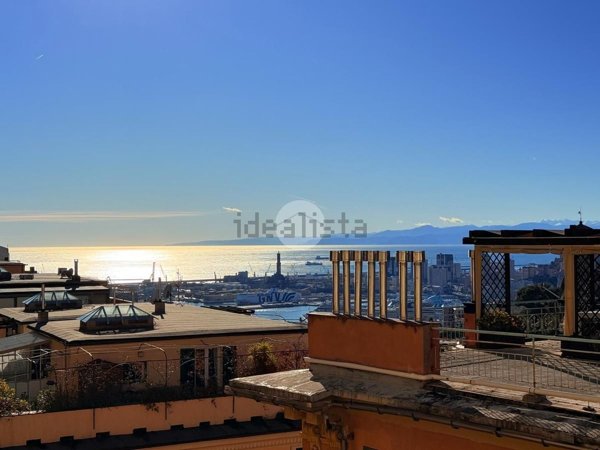 appartamento in vendita a Genova in zona Castelletto