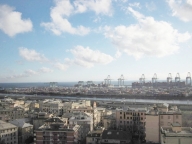 negozio in vendita a Genova in zona Palmaro / Pra'