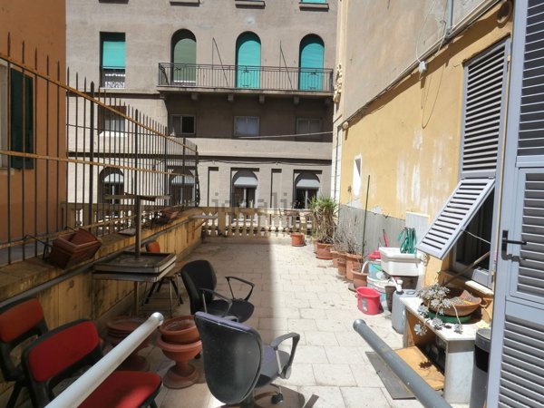 appartamento in vendita a Genova in zona Sampierdarena