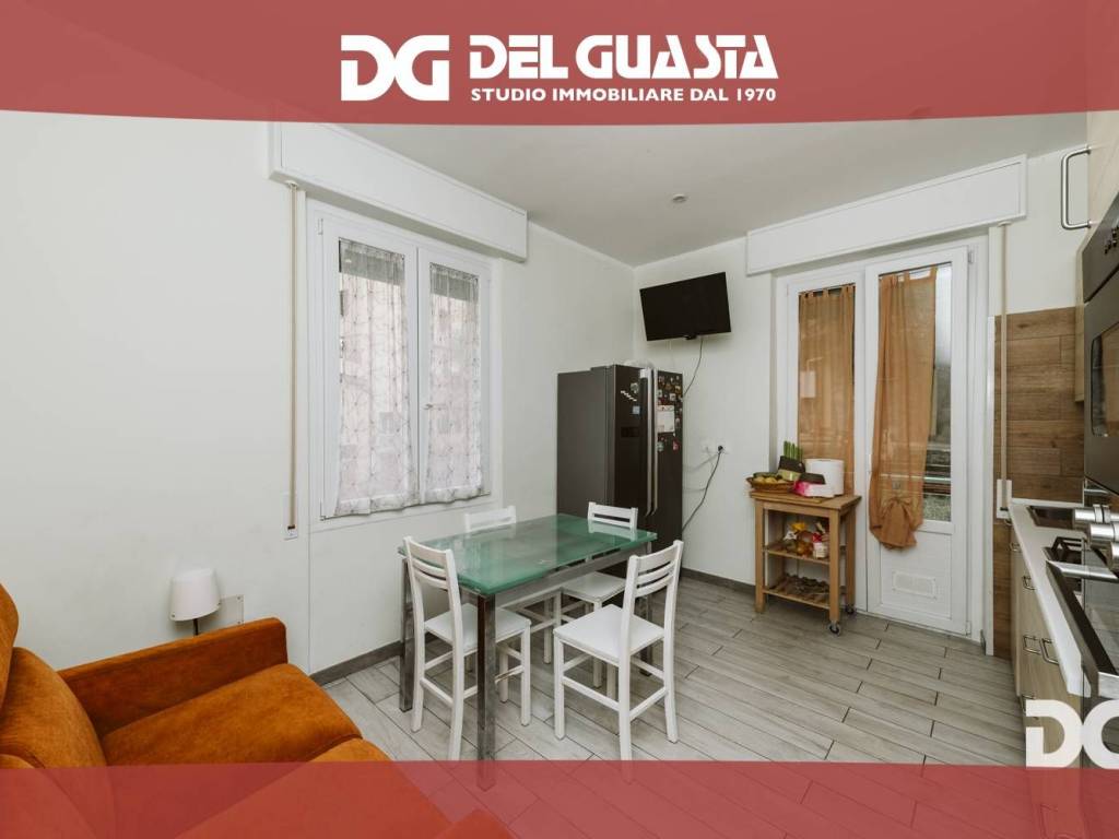 appartamento in vendita a Genova in zona Molassana