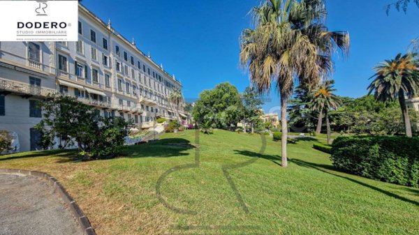 appartamento in vendita a Genova in zona Nervi