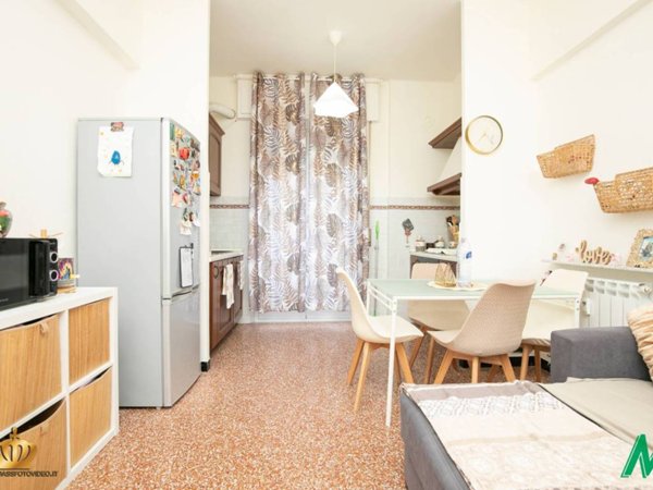 appartamento in vendita a Genova in zona Palmaro / Pra'