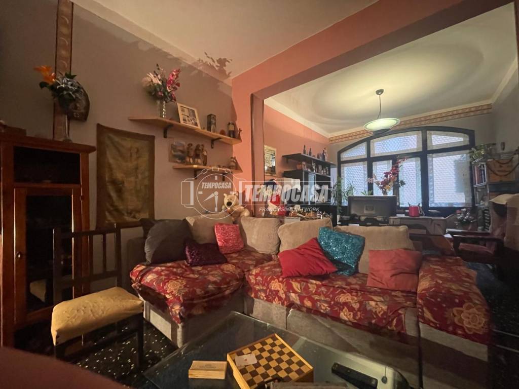 appartamento in vendita a Genova in zona Sampierdarena