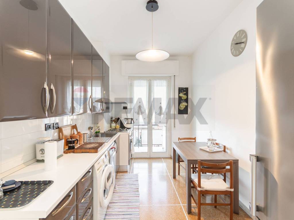 appartamento in vendita a Genova in zona Sampierdarena