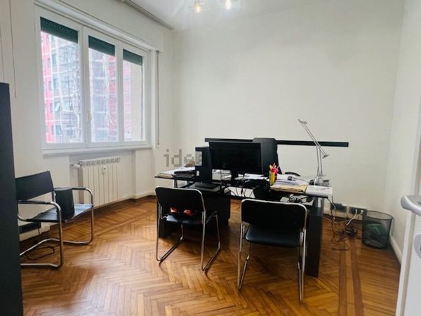 appartamento in vendita a Genova in zona Marassi