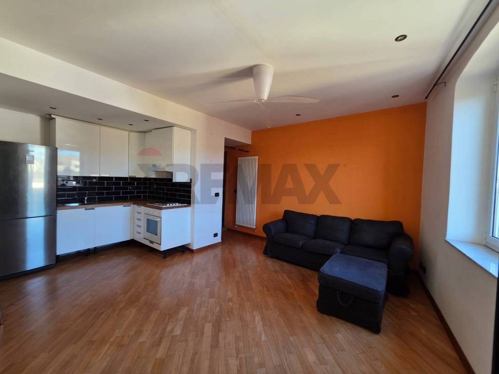 appartamento in vendita a Genova in zona Sottoripa / Maddalena / Molo