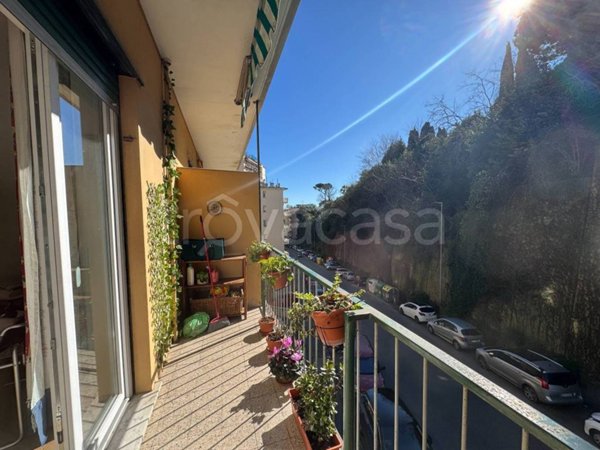 appartamento in vendita a Genova in zona Pegli