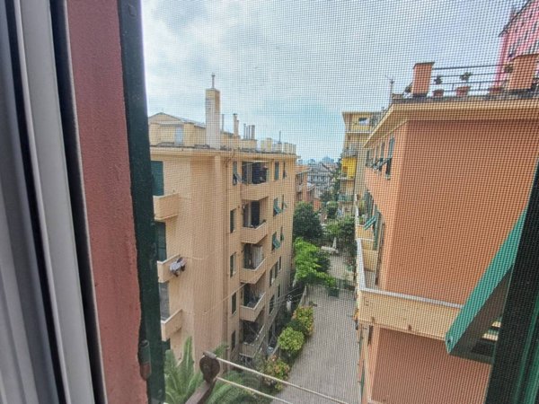 appartamento in vendita a Genova in zona Oregina