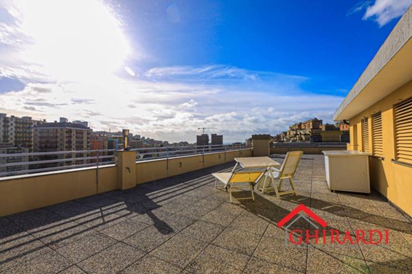 appartamento in vendita a Genova in zona Sestri Ponente