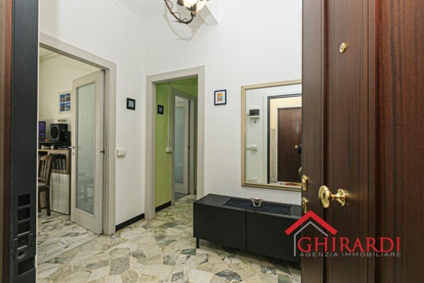 appartamento in vendita a Genova in zona Sestri Ponente