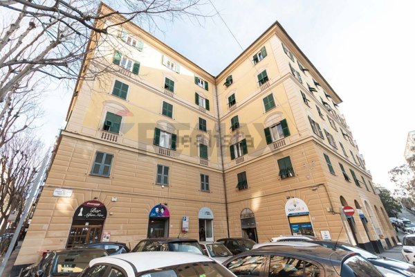 negozio in vendita a Genova in zona San Fruttuoso