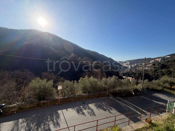 casa indipendente in vendita a Genova in zona San Desiderio