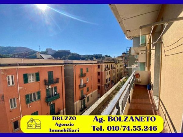 appartamento in vendita a Genova in zona Bolzaneto