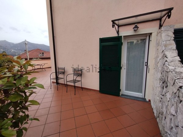 casa indipendente in vendita a Genova in zona Bolzaneto